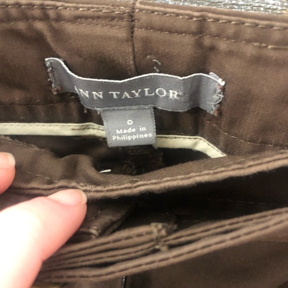 Ann Taylor brown belted cropped work office career pants - Picture 2 of 3